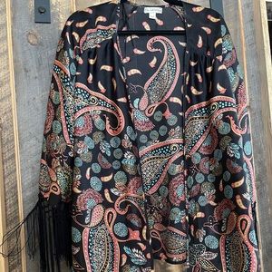 Paisley fringe kimono